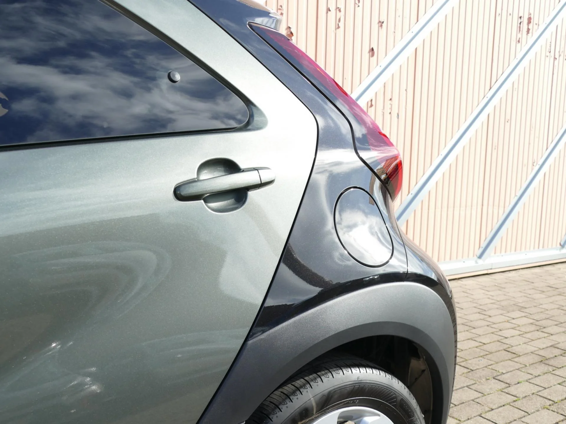 TOYOTA Aygo X - Miniature 27 sur 29 - Cliquer pour voir cette photo