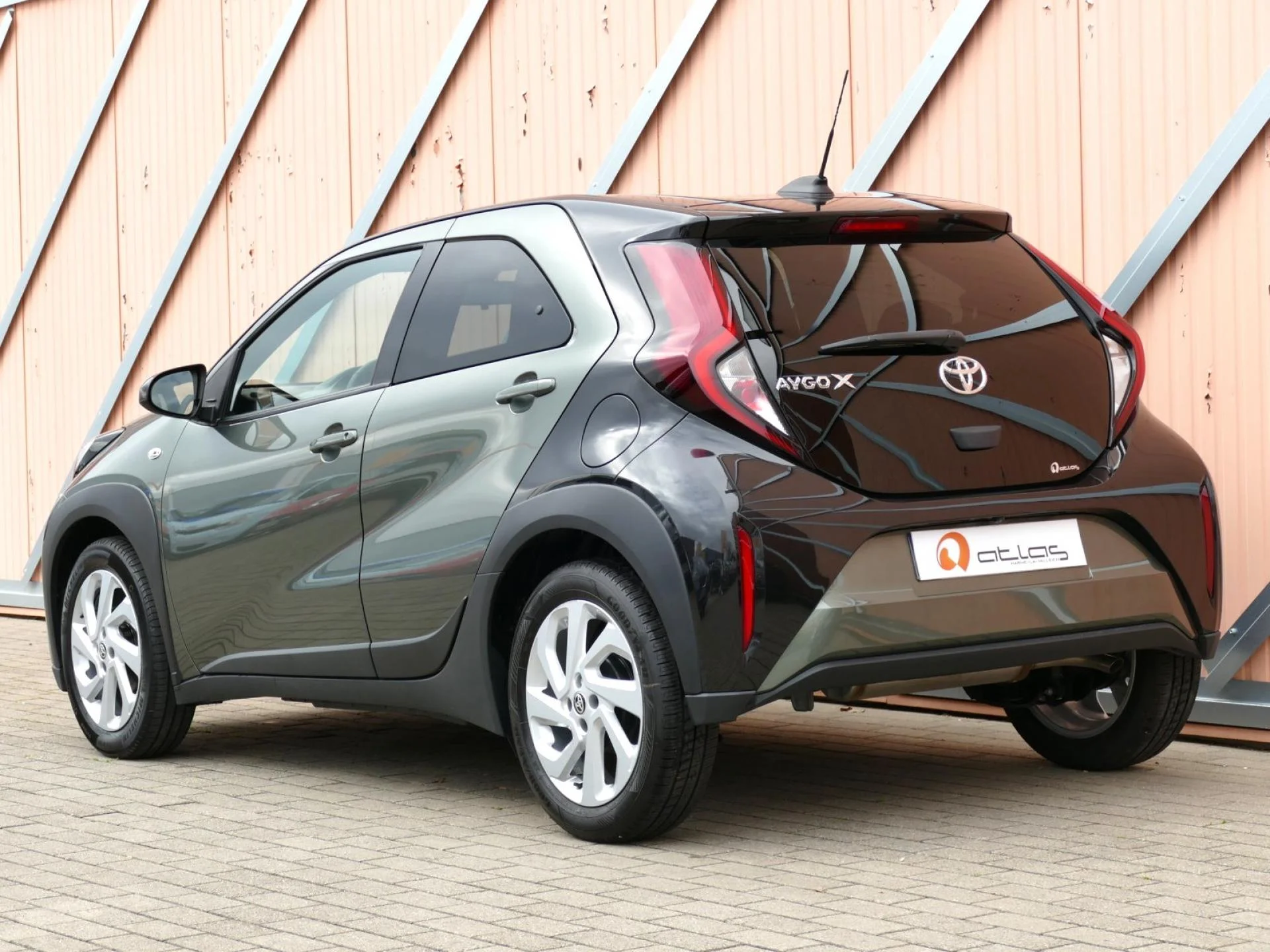 TOYOTA Aygo X - Miniature 4 sur 29 - Cliquer pour voir cette photo