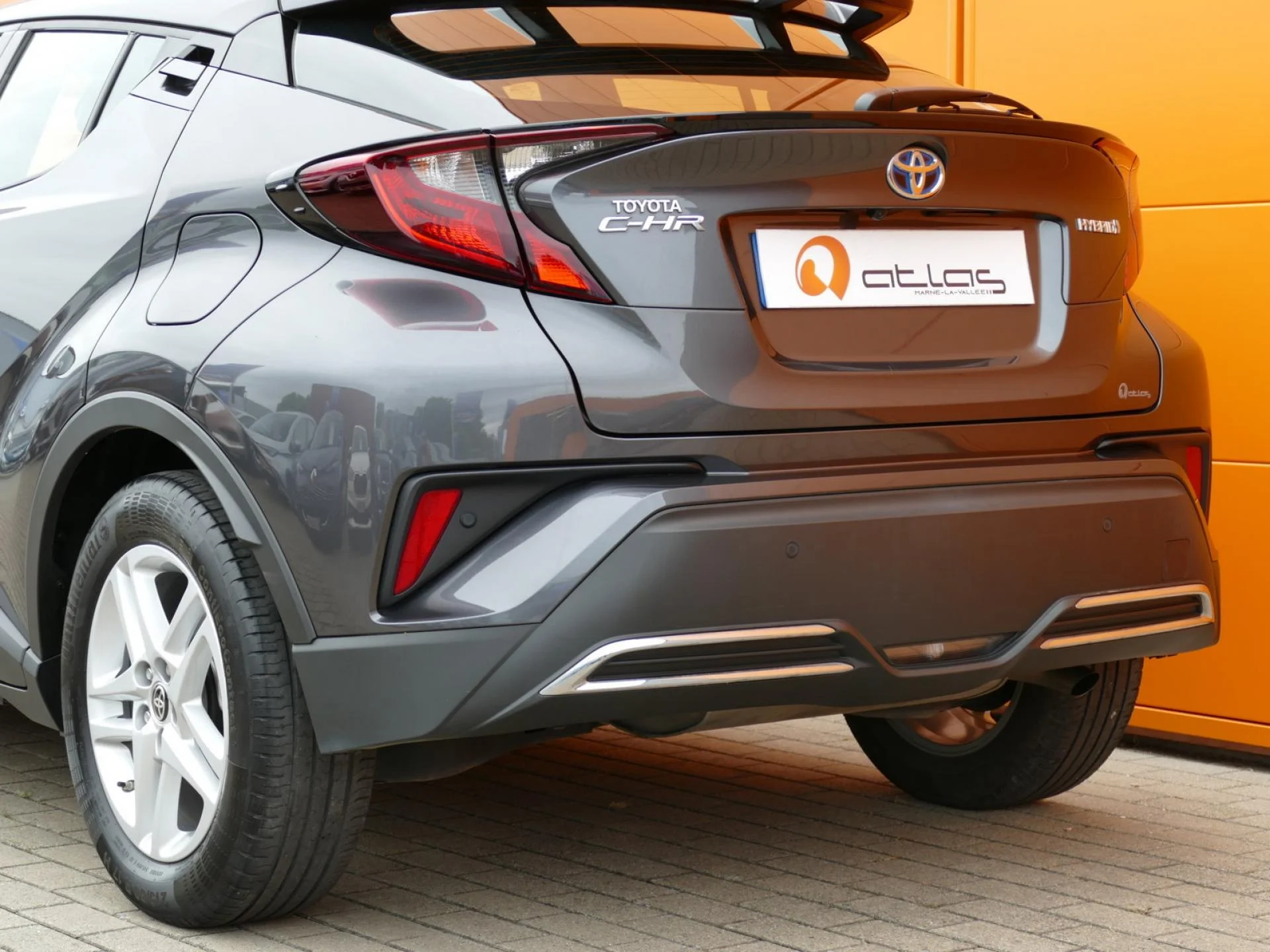TOYOTA C-HR - Miniature 30 sur 32 - Cliquer pour voir cette photo