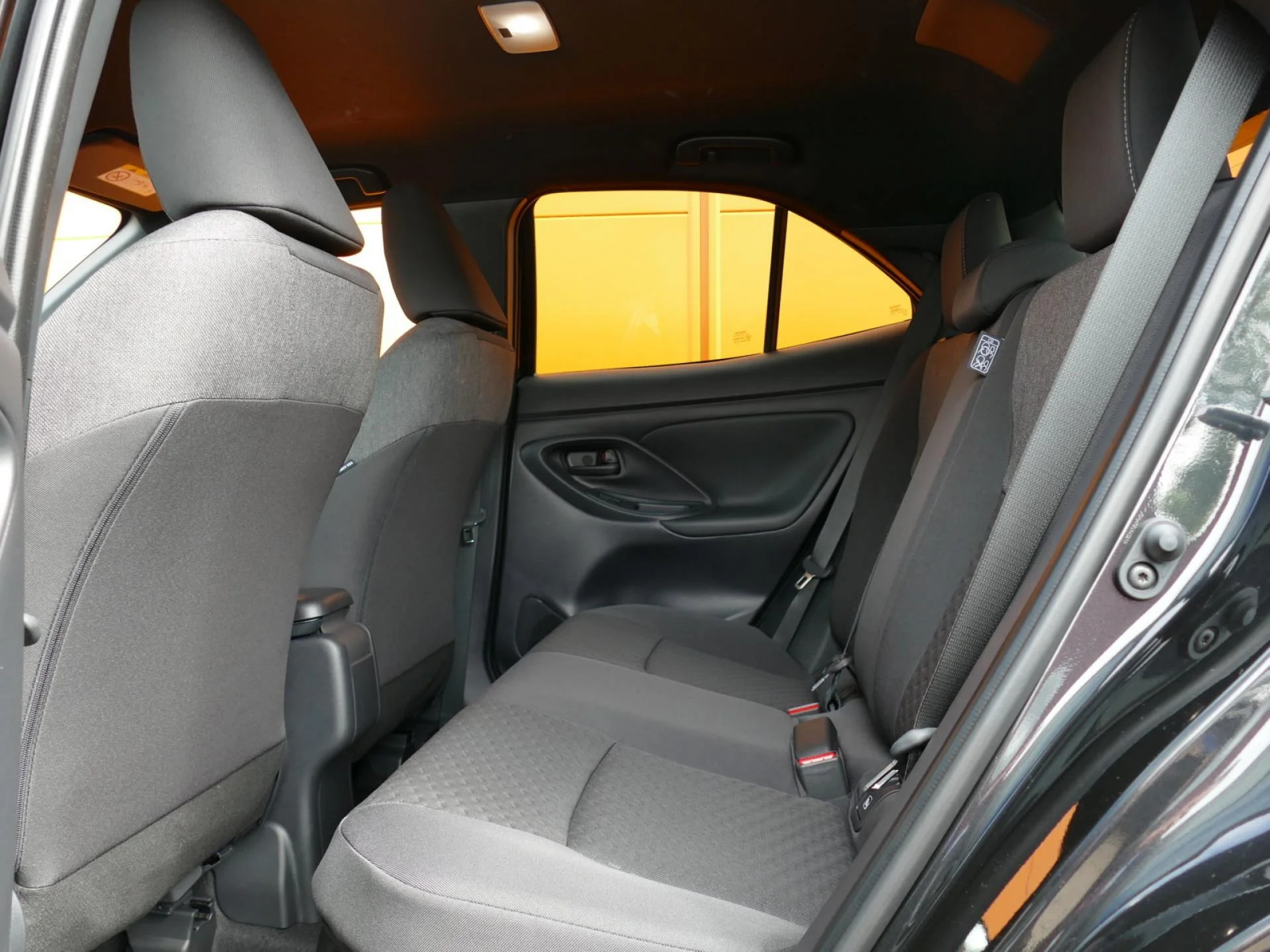 TOYOTA YARIS CROSS - Miniature 6 sur 34 - Cliquer pour voir cette photo