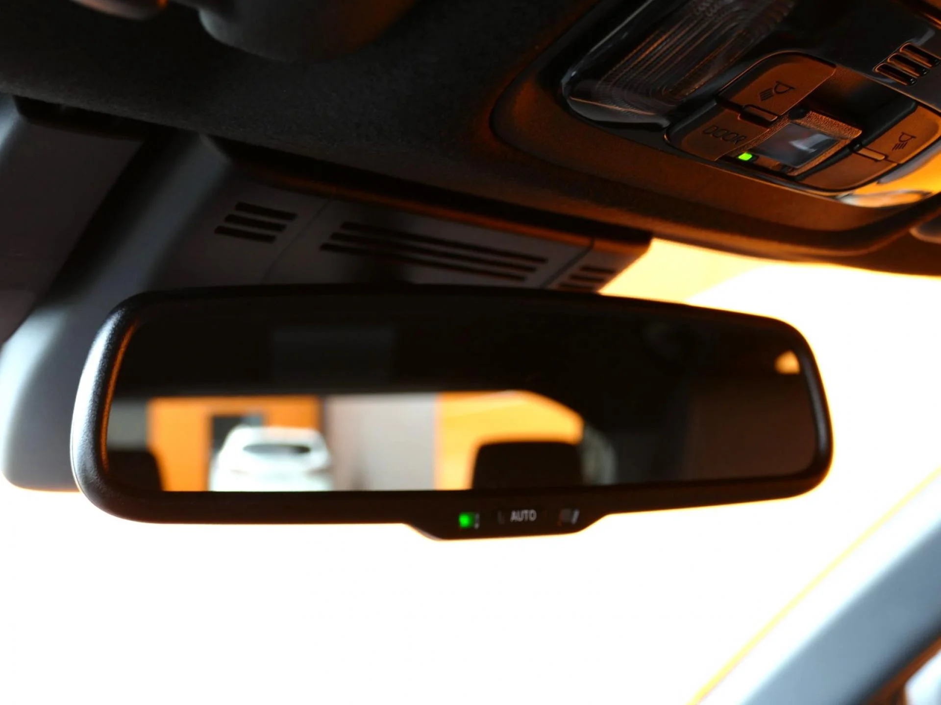 TOYOTA YARIS CROSS - Miniature 22 sur 34 - Cliquer pour voir cette photo