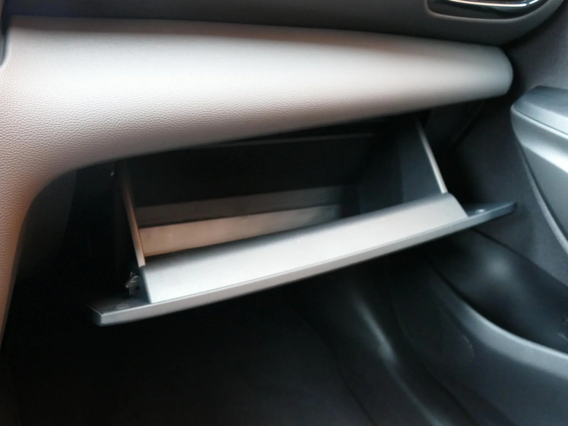 TOYOTA YARIS CROSS - Miniature 24 sur 34 - Cliquer pour voir cette photo