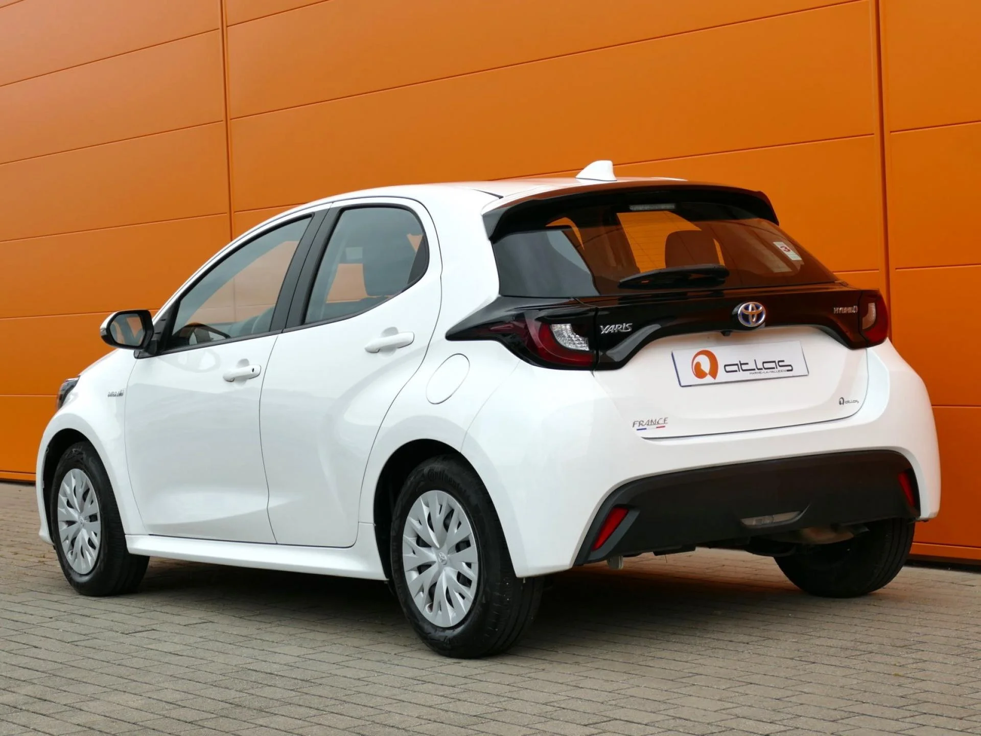 TOYOTA YARIS - Miniature 4 sur 33 - Cliquer pour voir cette photo