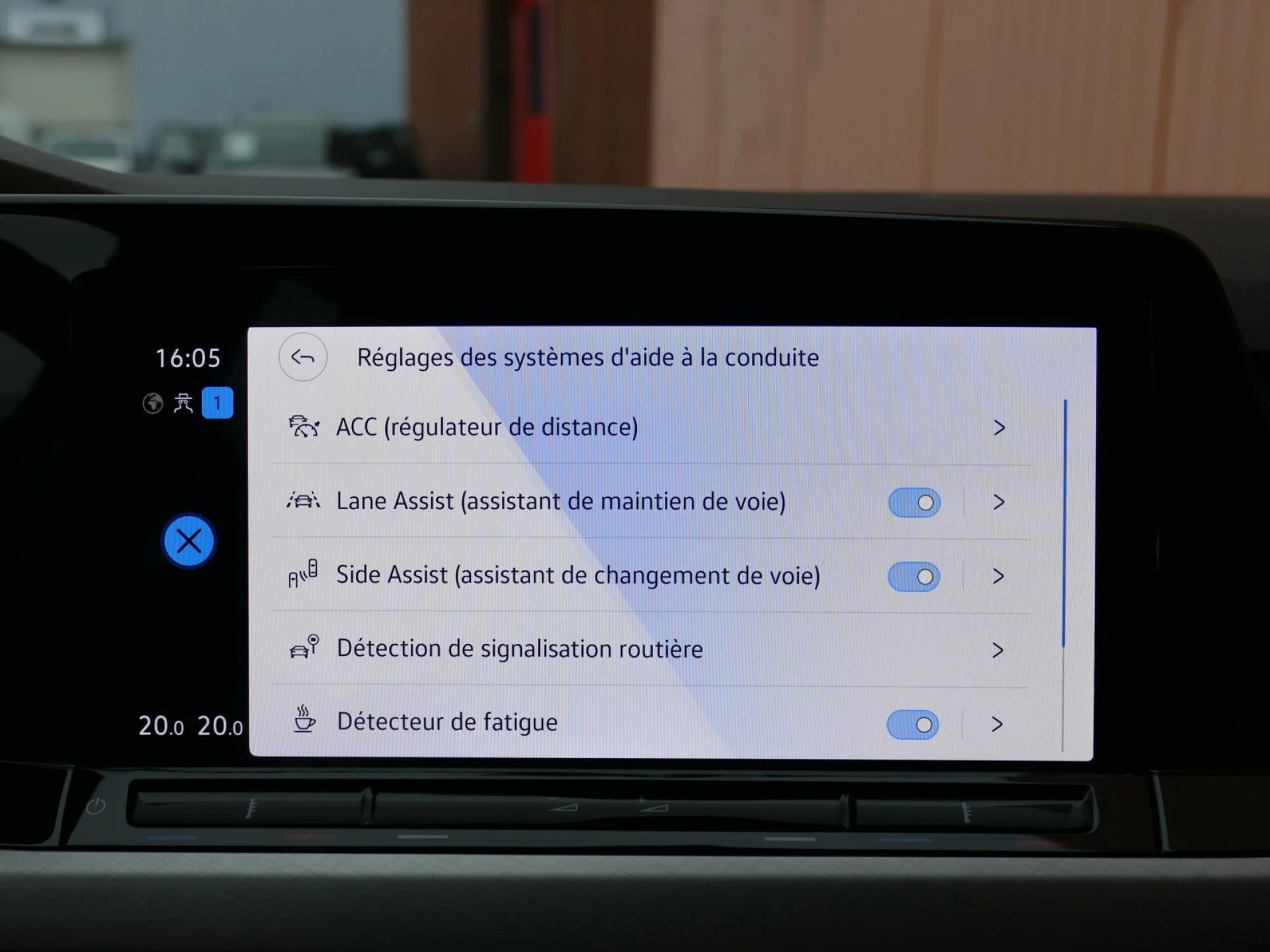 VOLKSWAGEN GOLF - Miniature 11 sur 31 - Cliquer pour voir cette photo