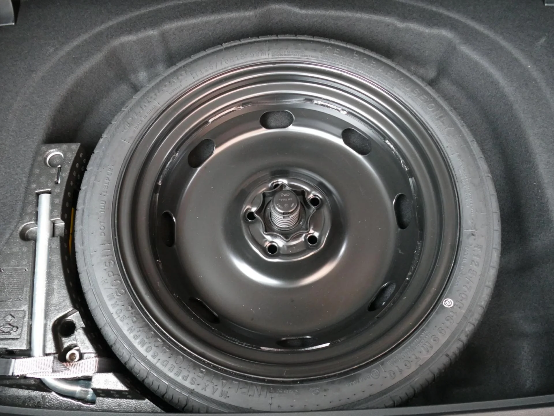 VOLKSWAGEN GOLF - Miniature 26 sur 31 - Cliquer pour voir cette photo